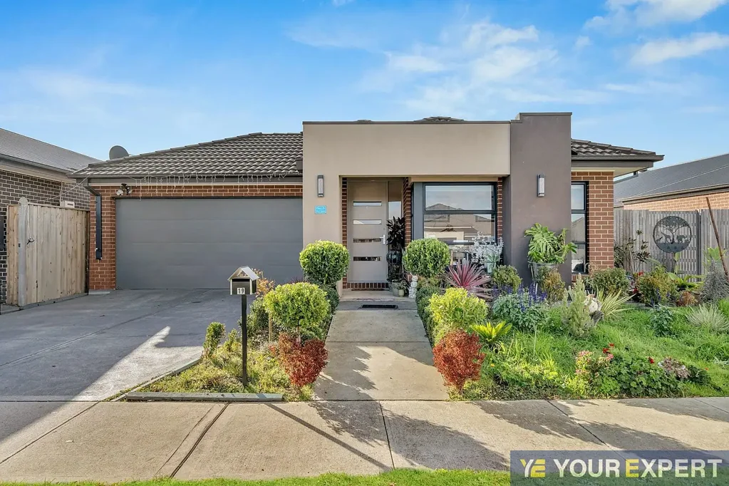 19 Hollybush Avenue, Clyde, VIC 3978