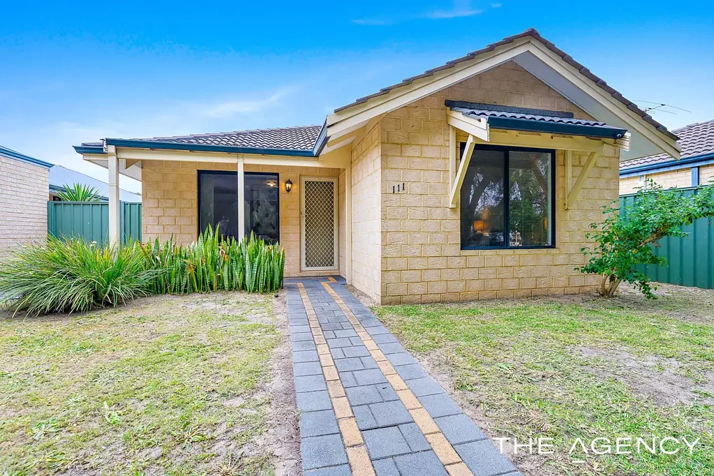 111 Beenyup Road, Atwell, WA 6164