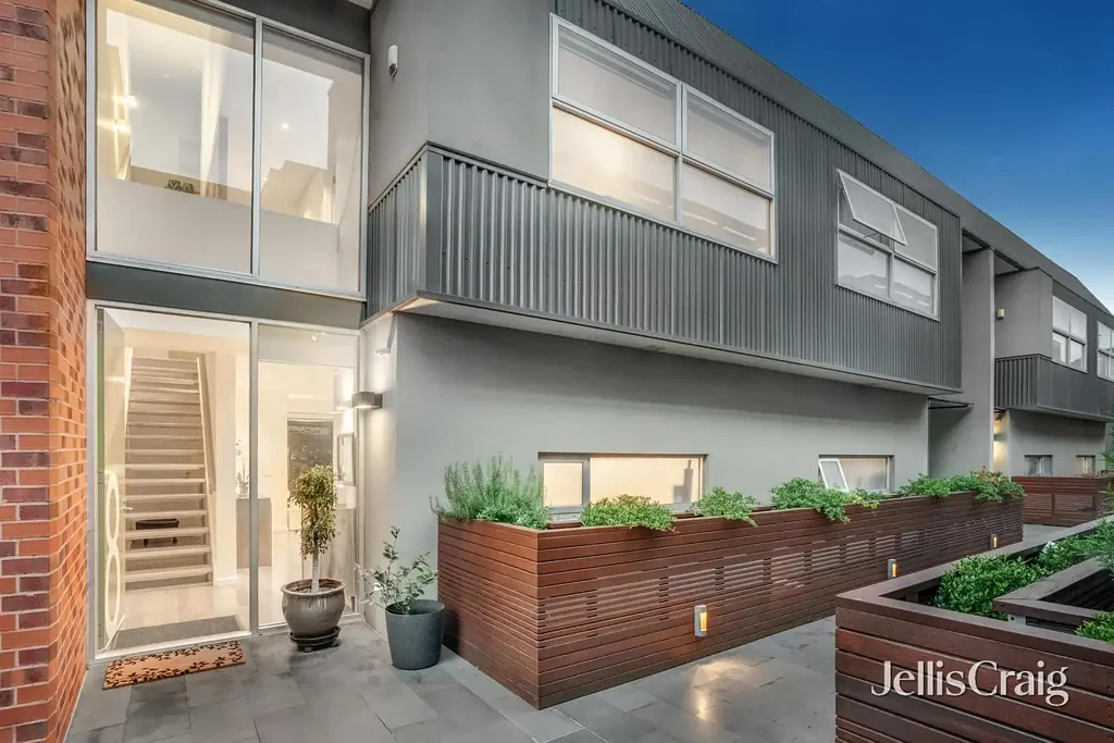 8/14 Lillimur Road, Ormond, VIC 3204