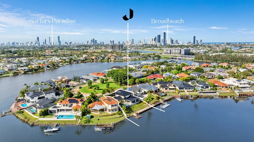 Luxury Waterfront Family Living with Private Jetty
