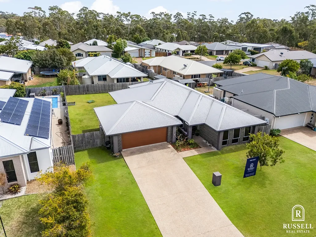 New Auckland 4房  Modern Family Living in a Sought-After Estate