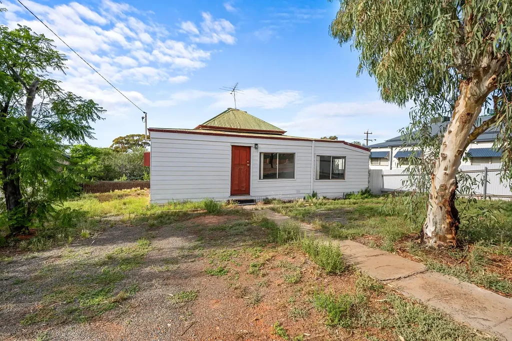 39 Lyall Street, Lamington, WA 6430