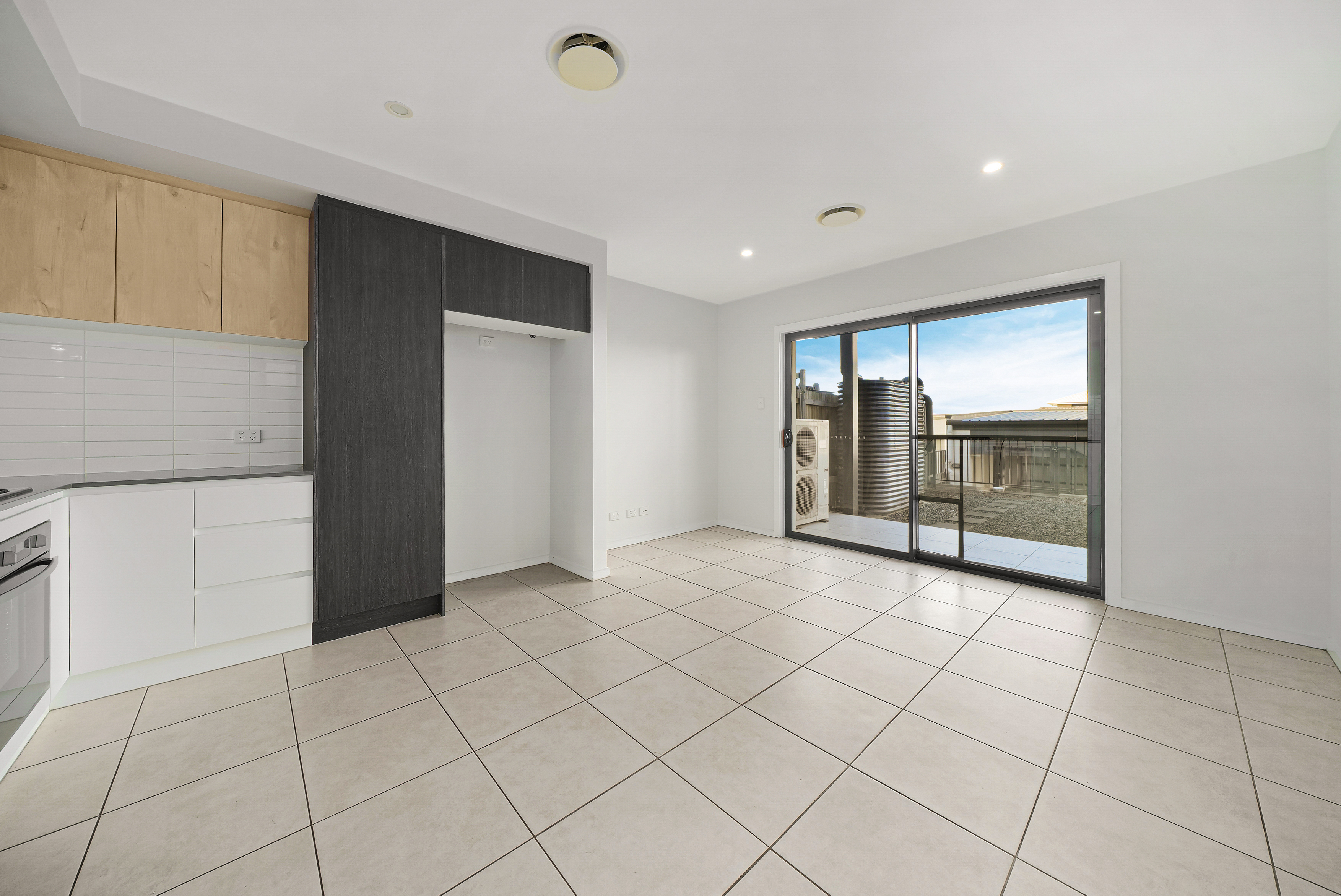 189 SOUTH CCT, ORAN PARK NSW 2570, 0 غرف, 0 حمامات, House