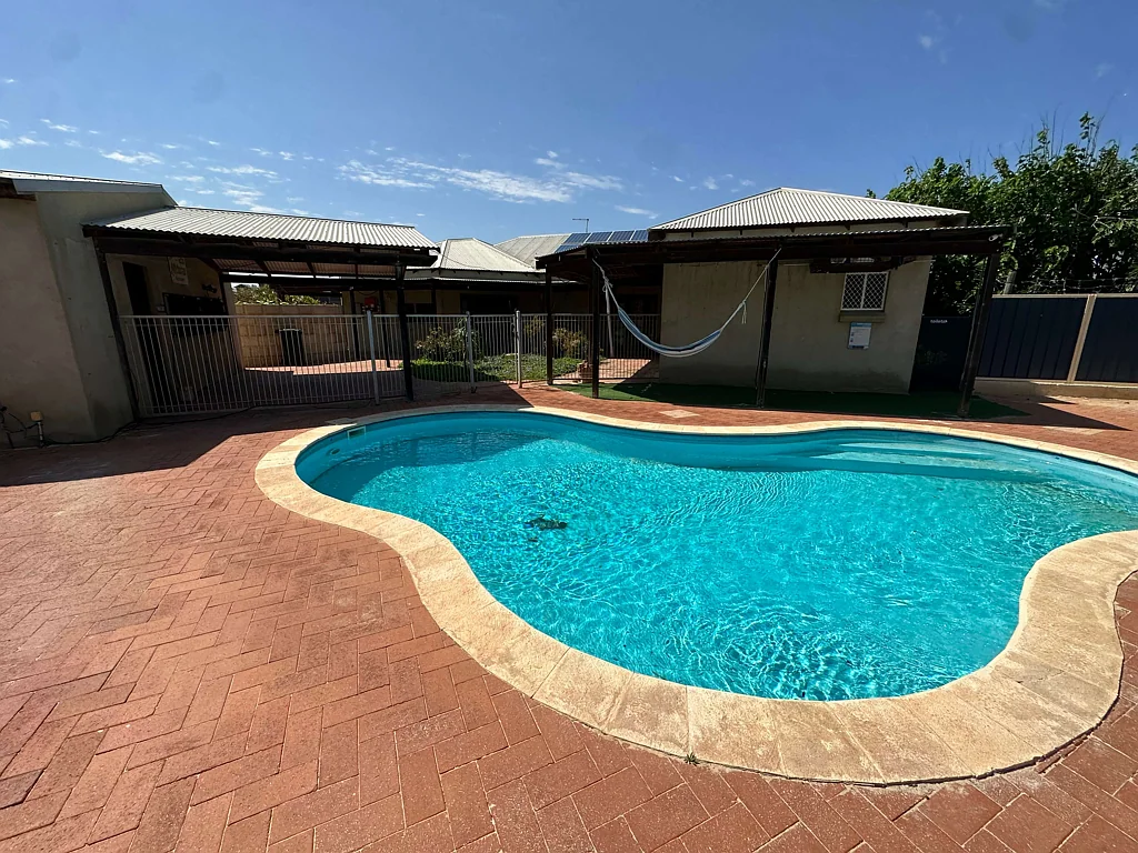 6 Coral Court, Port Denison, WA 6525