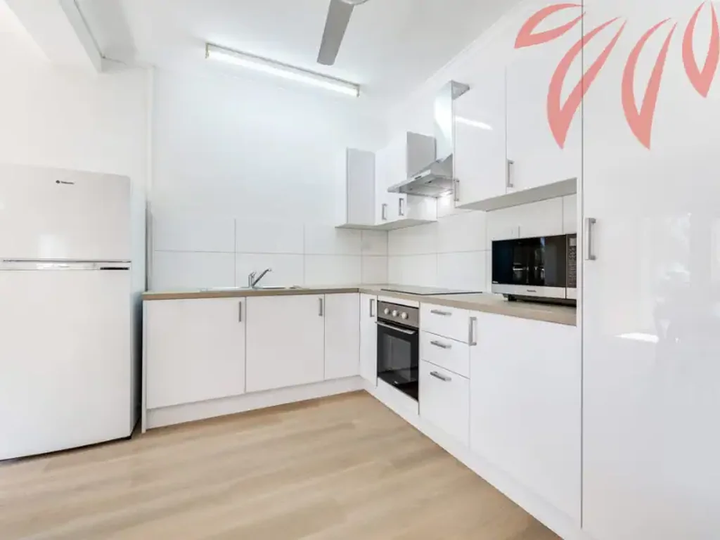 FURNISHED TWO BEDROOM GROUND FLOOR APARTMENT