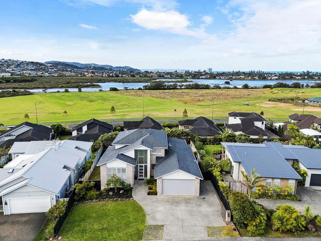 6 Frances Place, Millwater, Rodney, Auckland