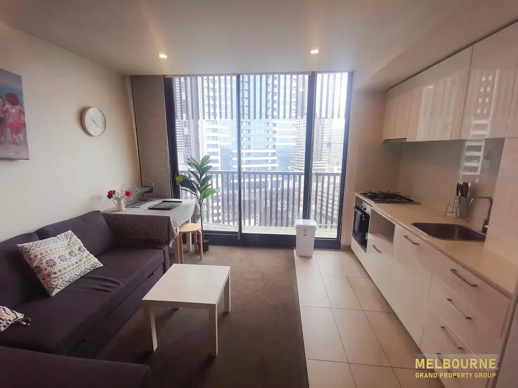 Fully Furnished Residence in the University Precinct