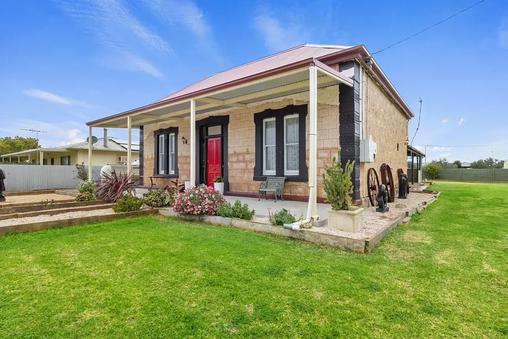 Edithburgh 3房  Charming cottage with unlimited potential.