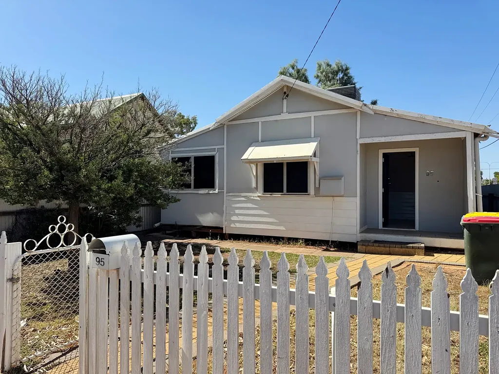 Cottage with Modern Comforts