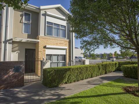 Ellenbrook 4 Bedroom New Year - New Home!!