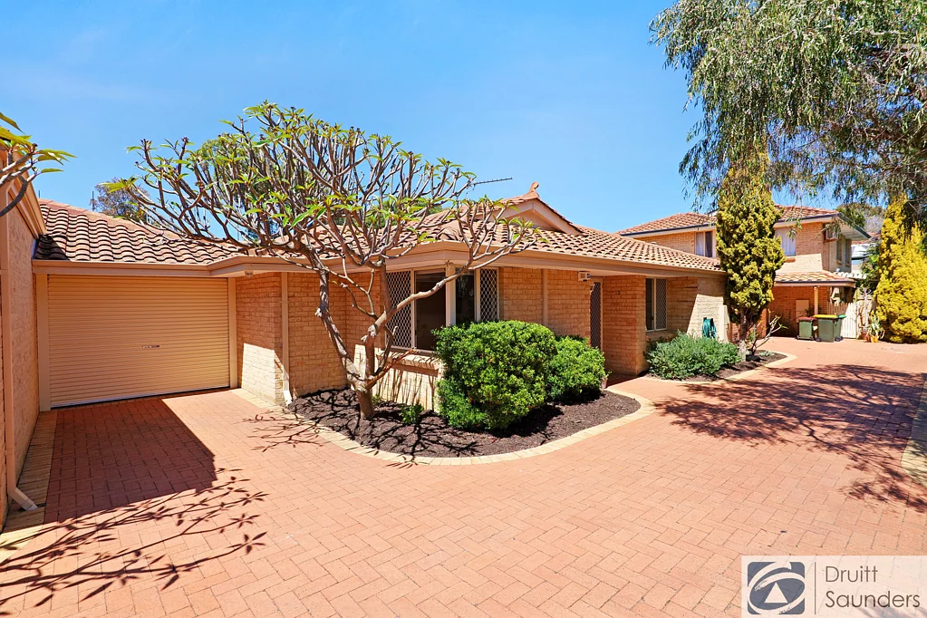 2/35 Drabble Road, Scarborough, WA 6019