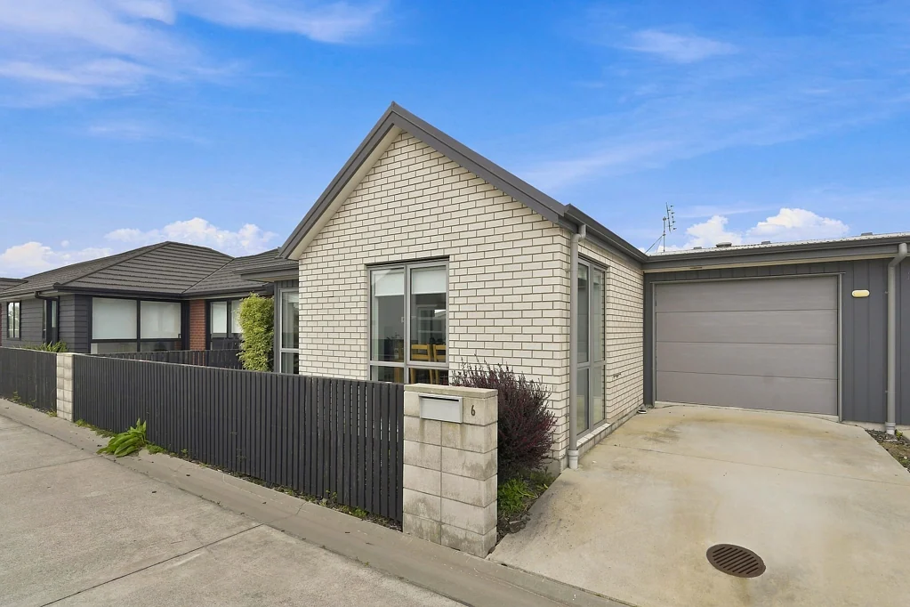 Papamoa 3कमरा Modern living, easy choice