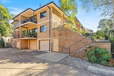 Surf Beach 2房  Top-Floor Unit Just Moments from Wimbie Beach