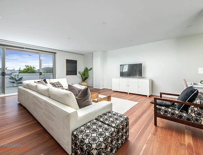 39/12 National Circuit, Barton, Inner South, 3 habitaciones, 3 baños, Apartment