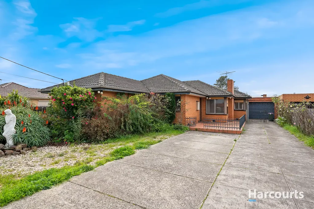Spacious Dual-Living Home!