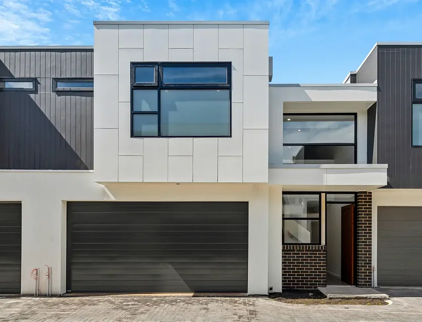 D8/1-3 Chapel Street, Campbelltown, Eastern Adelaide, 3 rūma, 2 rūma horoi, Townhouse