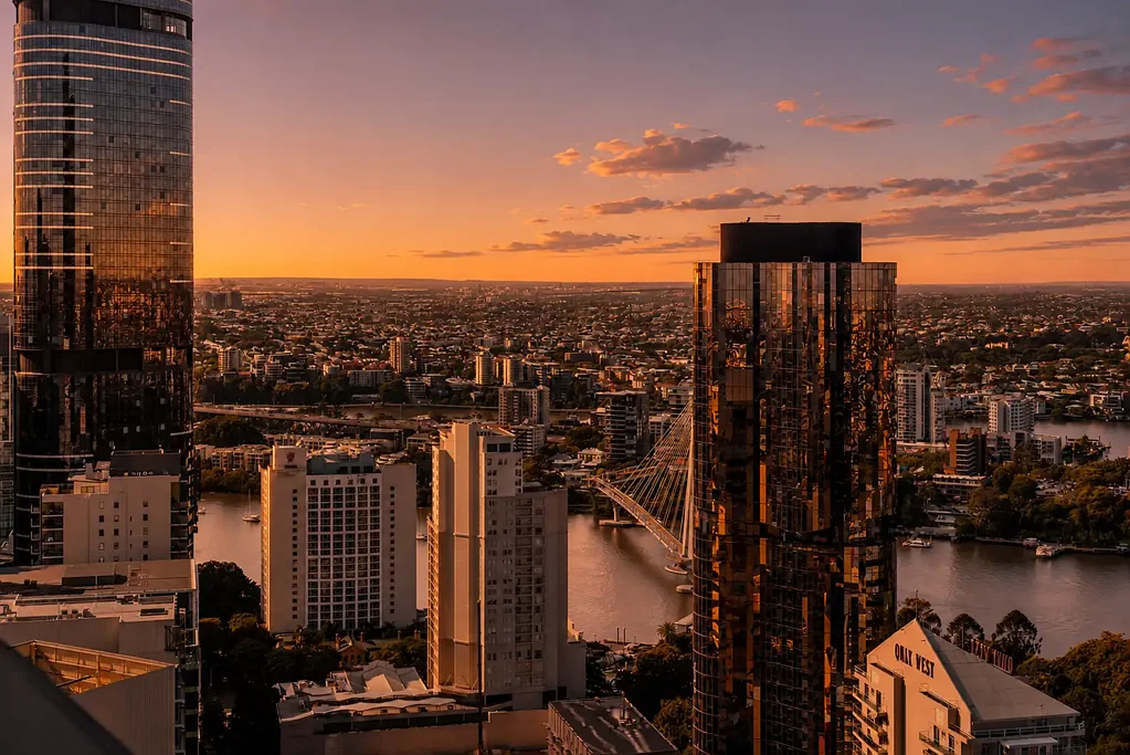 Brisbane City 1chambre East Facing Aspect  , Stunning River & City Views - High Yield !!