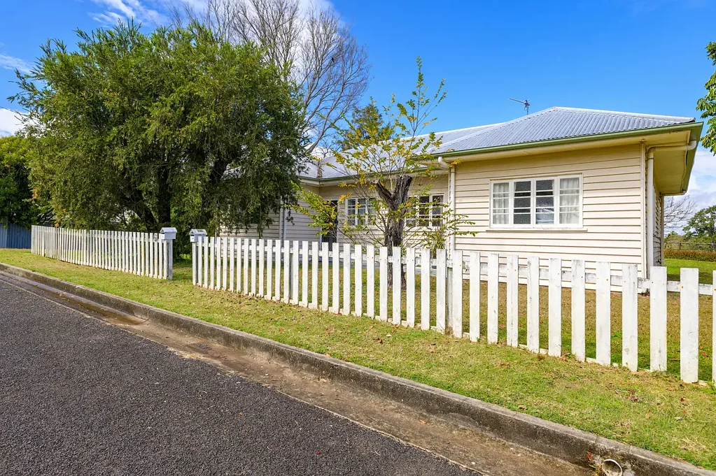 6 New Zealand Lane, Gympie, QLD 4570