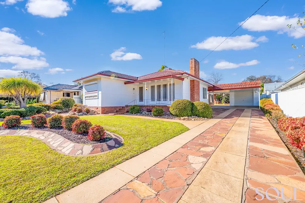 33 Kelly Avenue, Griffith, NSW 2680