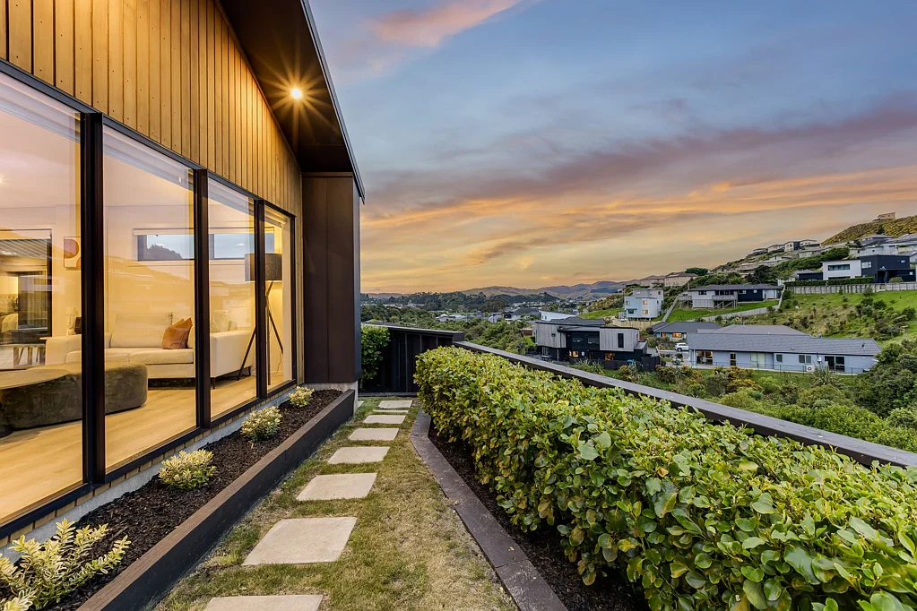 23 Banks Boulevard, Whitby, Porirua, Wellington