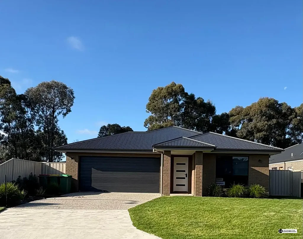 Modern 4 Bedroom Family Home in Jindera Location