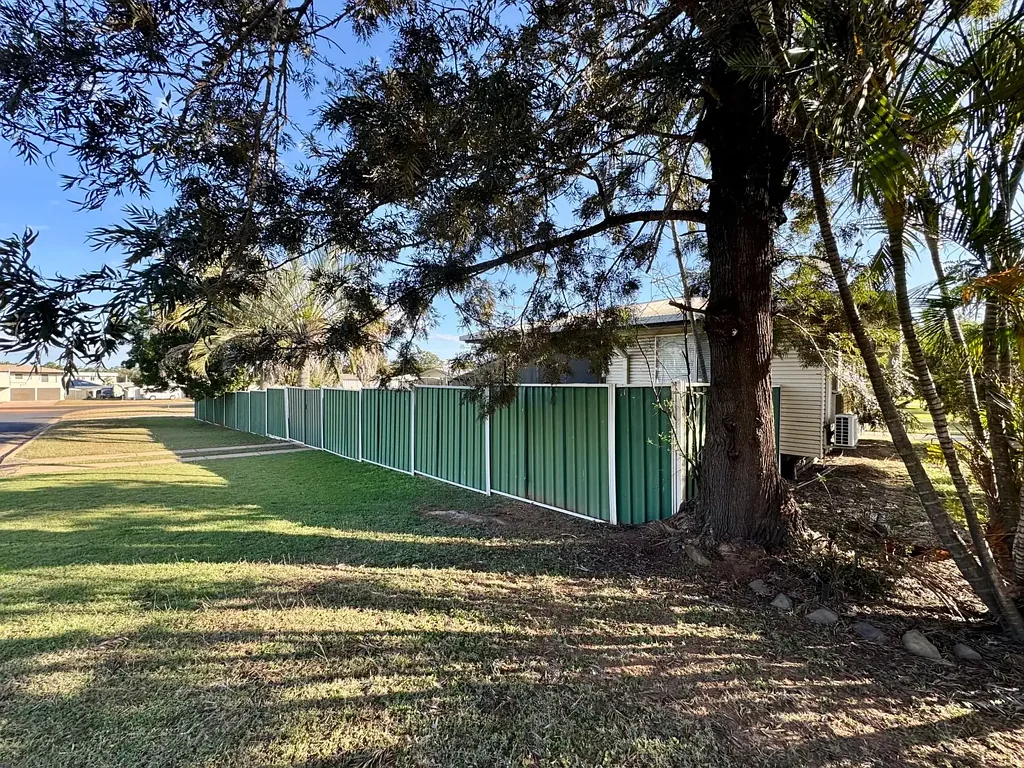 Moranbah 3 Bedroom CHARMING HOME ON CORNER BLOCK, DEVELOPMENT POTENTIAL
