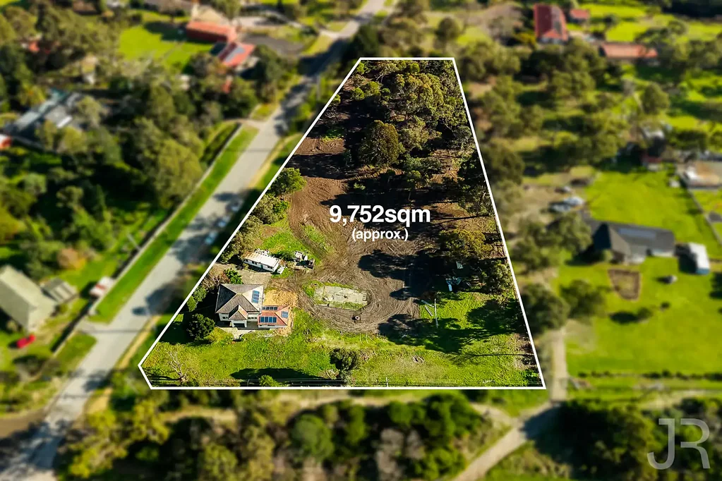Devon Meadows 5chambre The Lifestyle Acreage, Redefined.