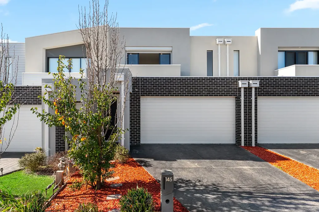 Cranbourne 3ਬੈੱਡਰੂਮ $595,000 - $650,000