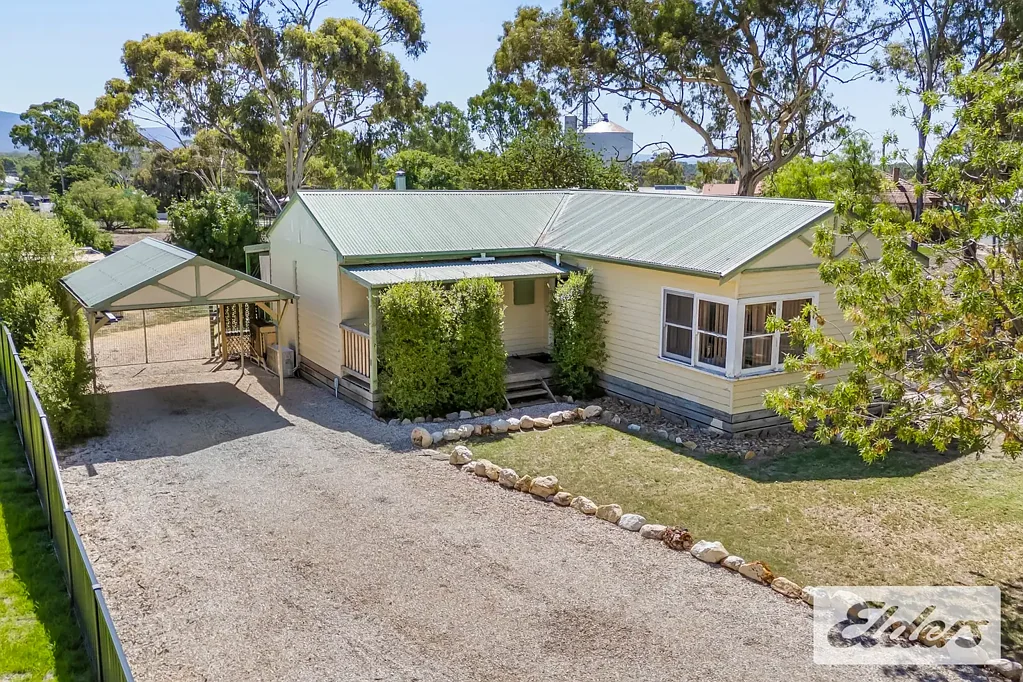 29 Mountain View Street, Avoca, VIC 3467