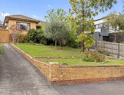 42 Elizabeth St Street, Coburg, North Melbourne, 2 Bedrooms, 2 Bathrooms, House
