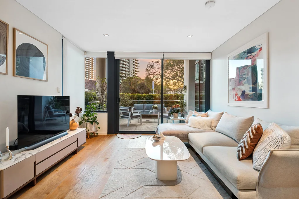 W1/70-72 Canning Beach Road, Applecross, WA 6153