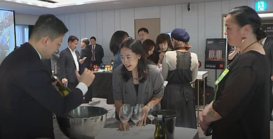 美国英国遇冷，新西兰企业突然转向中国：这一商品出口暴涨47%！