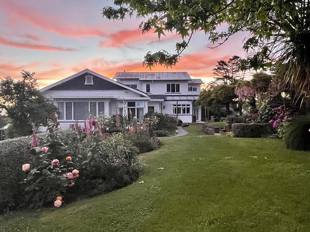 Ararimu Country estate, ideal for horses and family living