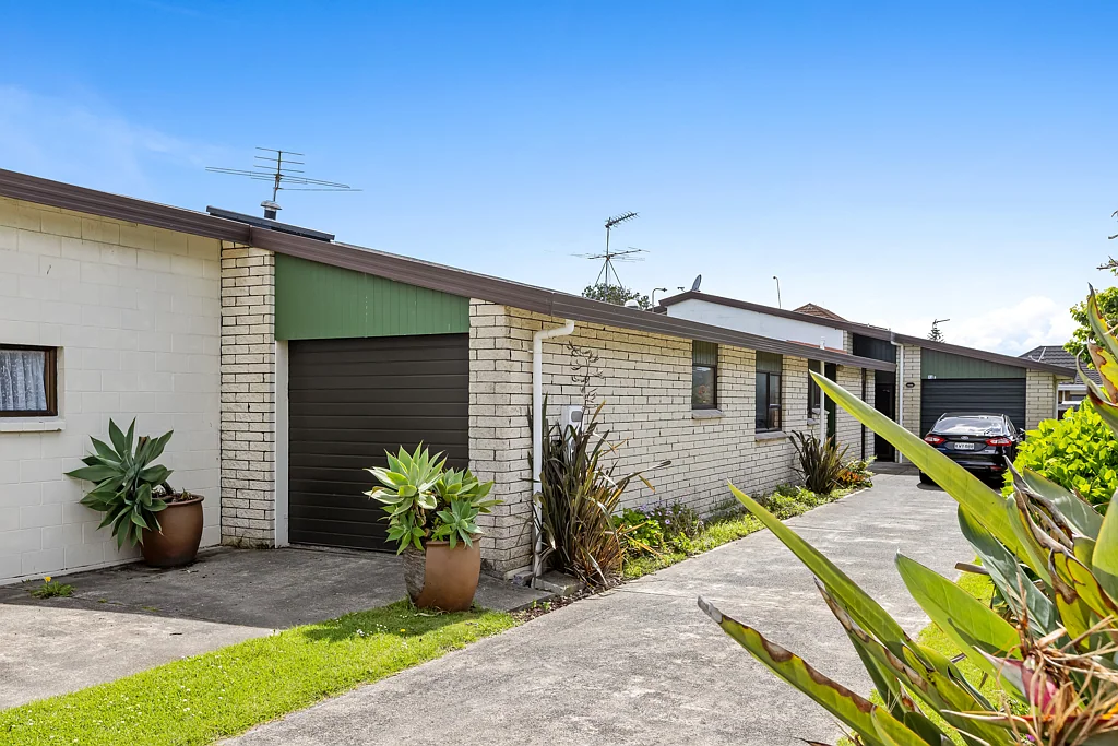 2/73 Centreway Road, Orewa, Rodney, Auckland