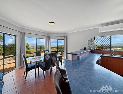 15 Cornish Close, Atherton, QLD 4883, 3 ห้องนอน, 2 ห้องน้ำ, House