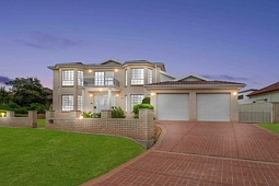 33 Caldwell Parade, Yagoona