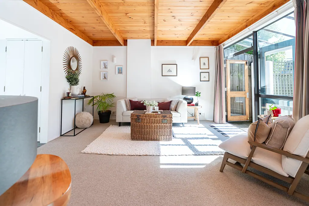 Thorndon 2ਬੈੱਡਰੂਮ STYLISH SUNNY TOWNHOUSE IN A PRIME LOCATION