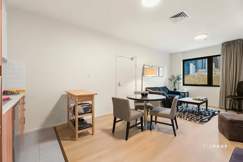 Melbourne 1कमरा Elegant North-Facing Entertainer with Resort-Style Indulgence