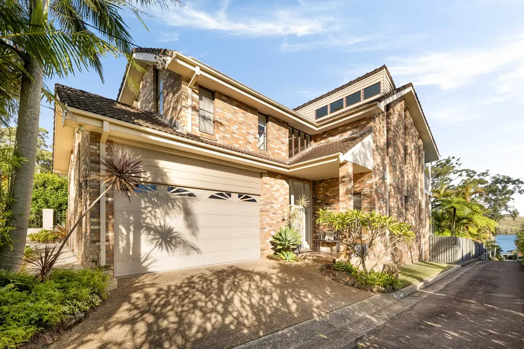 Port Hacking 4બેડરૂમ Elevated Family Living
