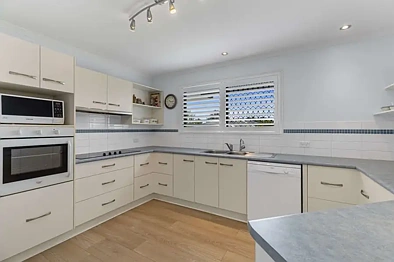 5 Inverness Street, Southside, QLD 4570, 3 slaapkamers, 2 badkamers, House