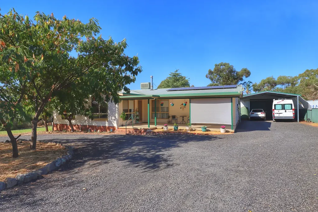 5 River Park Road, Cowra, NSW 2794