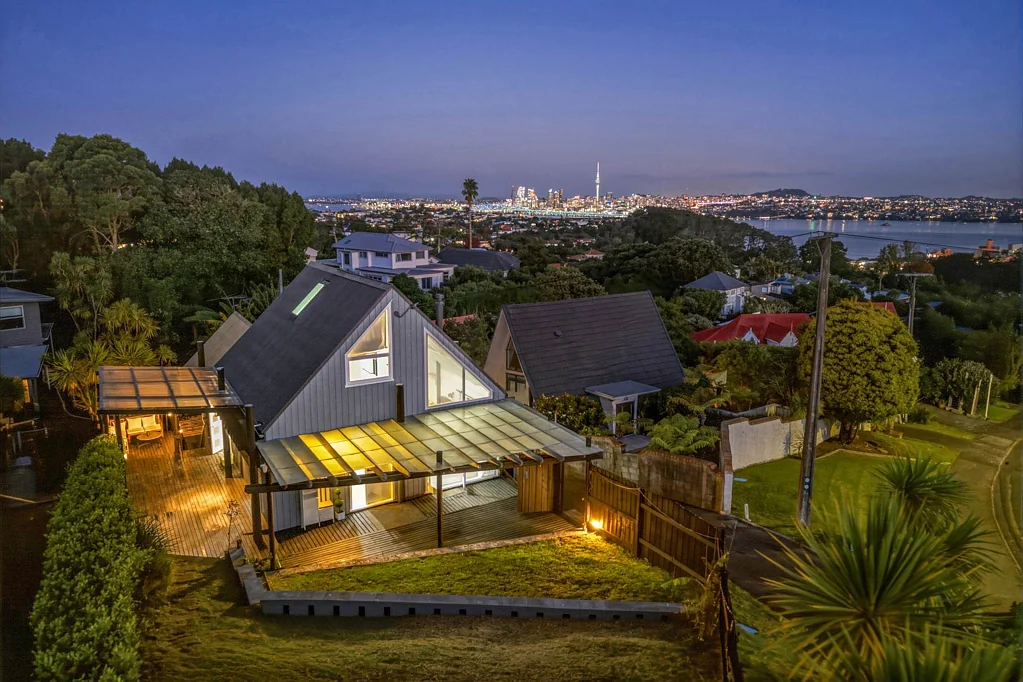 Birkenhead 3部屋 Elevated Views – Relaxed Living - Walking distance