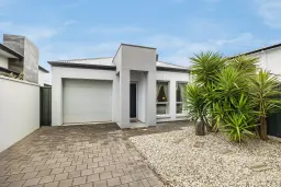 13 Centre Street, Largs Bay