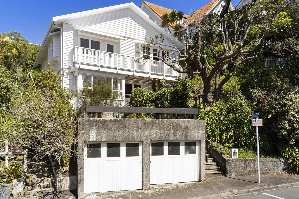 2/5 Grove Road, Kelburn, Wellington