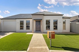 8A Davis Street, Woodville South