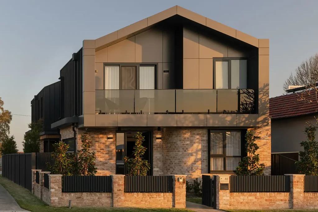 Concord 4Phòng ngủ Full-brick family oasis of architectural design and craftsmanship
