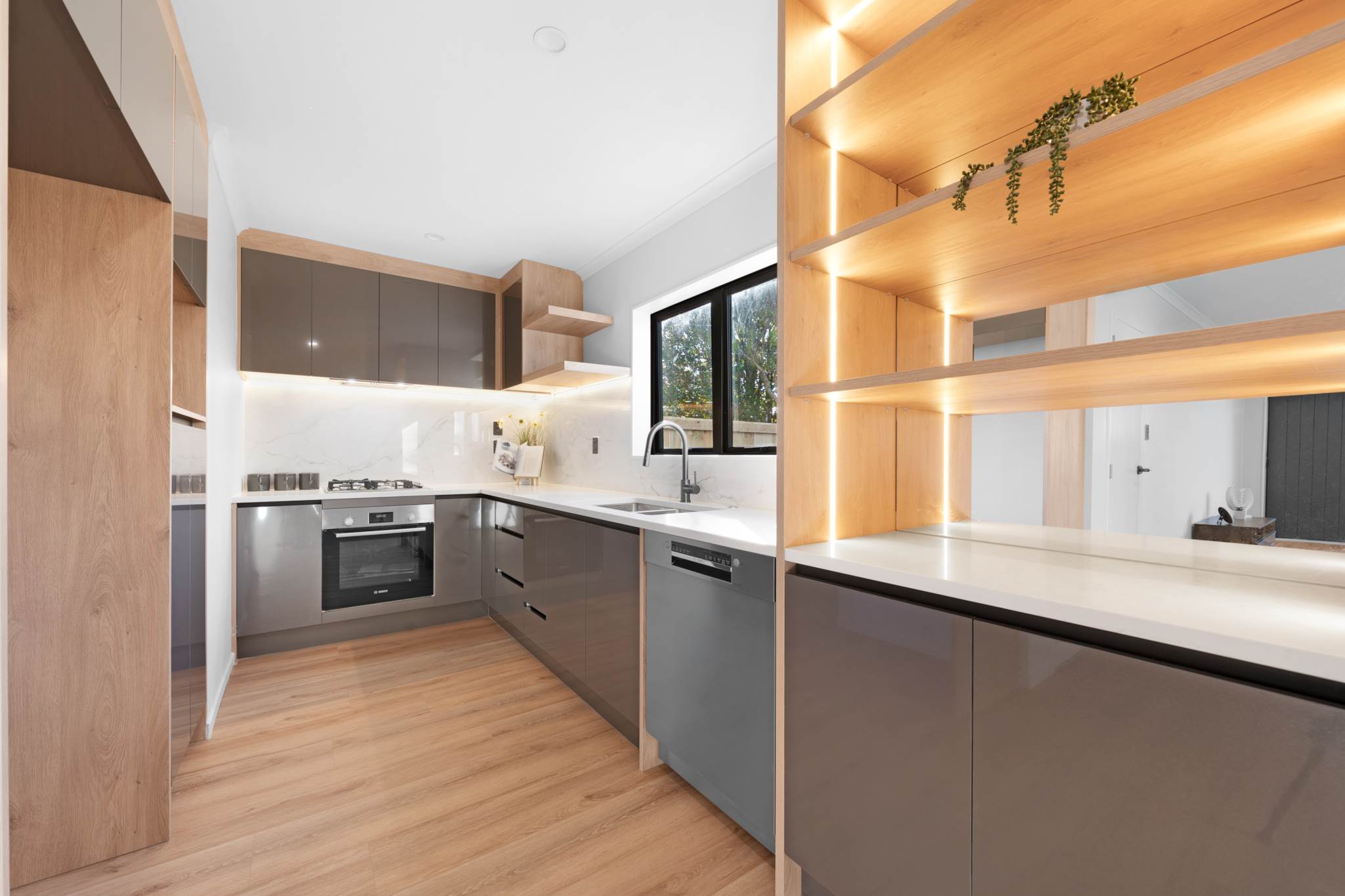 20C Earlsworth Road, Mangere East, photo 3