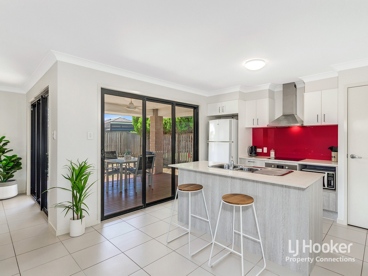 18 HERON CL, DAKABIN QLD 4503, 0 침실, 0 욕실, House