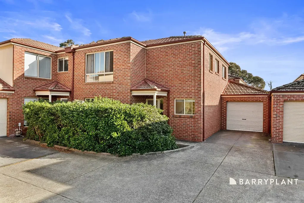 Spacious Double Storey Unit in Prime Epping Location