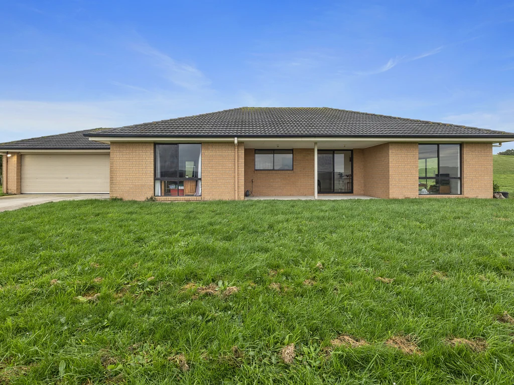 118 Sweeneys Road, Dumbalk, VIC 3956